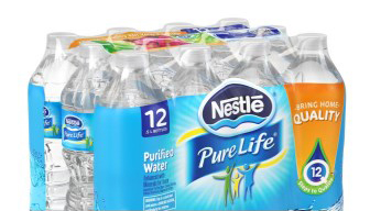 雀巢优活700ml瓶装水的包装由100%回收PET塑料(rPET)制成